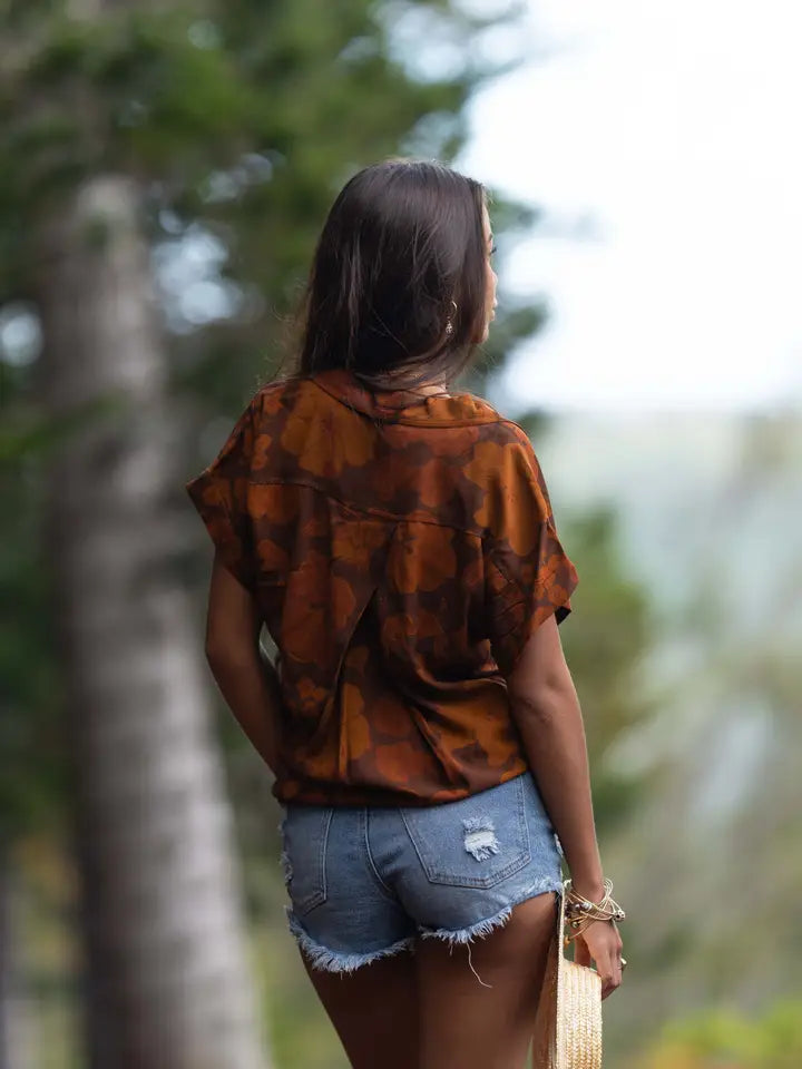 Womens Aloha Tee in Pua Power